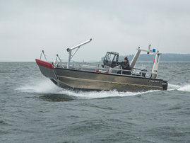 faster-work-boat-73cat-scw-18-act-e-13