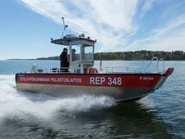 faster-work-boat-73cat-ccr-1-act-e-07