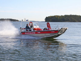 faster-work-boats-73CCW-e-01